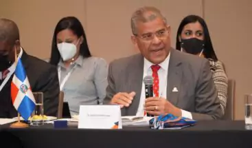 Darío Castillo Lugo, ministro de Administración Pública afirma: La Superintendencia de Electricidad violó la ley al aumentarse salarios