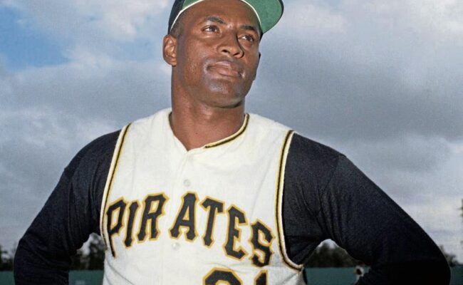 La familia del fallecido Roberto Clemente demanda al Gobierno de