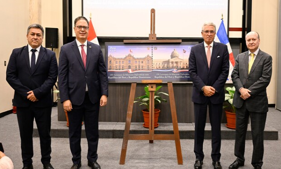 El Perú y República Dominicana celebran 150 años del establecimiento de relaciones diplomáticas
