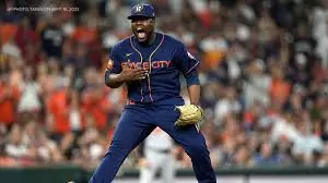 El lanzador dominicano Héctor Neris firmó un contrato de liga menor con los Angelinos de los Ángeles