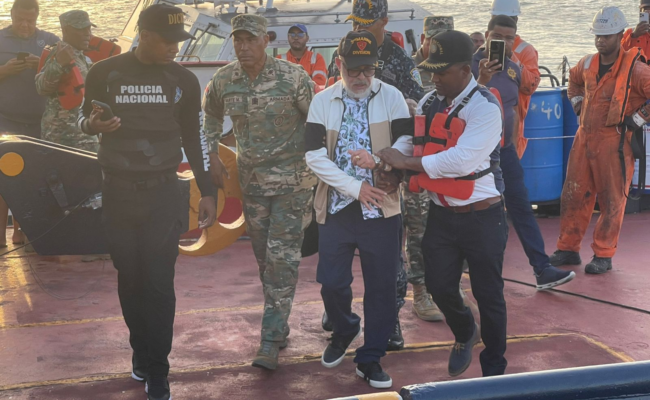 Detención Ángel Martínez crucero