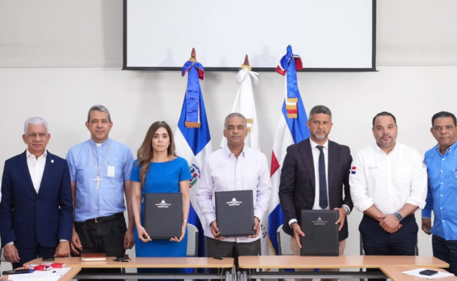 Reasentamiento Cotuí acuerdo Barrick