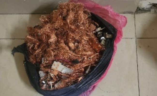 Robo componentes eléctricos Edeeste