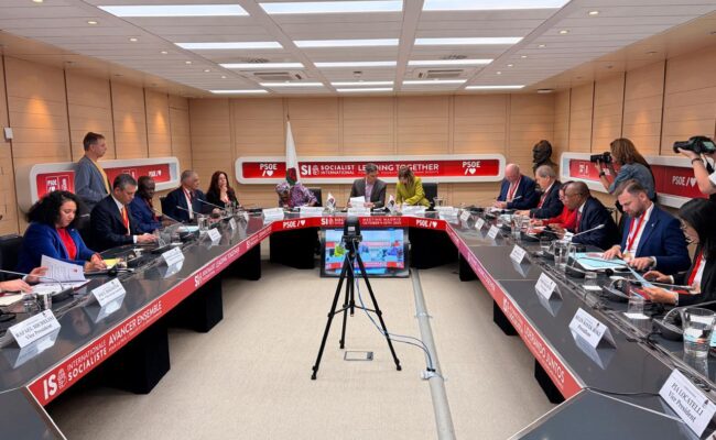 Populismo autoritario América Latina