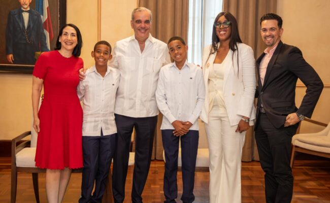 "Hensel Aquino talento joven"