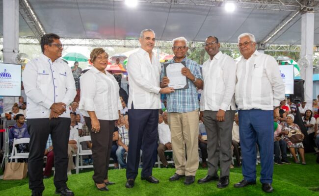 Titulación propiedad Los Alcarrizos