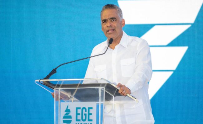 "Energía híbrida sostenible Dominicana"